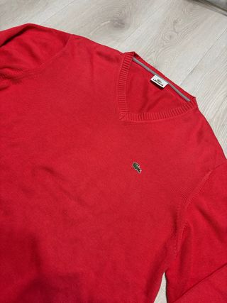 Jersey Lacoste cuello pico rojo