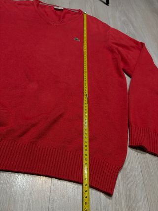 Jersey Lacoste cuello pico rojo