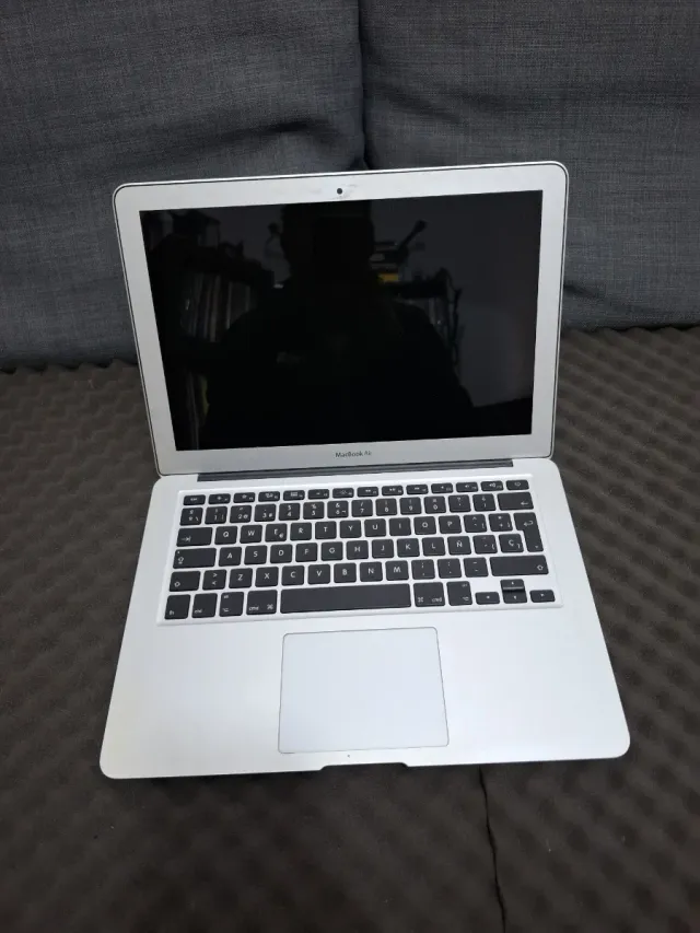 MacBook Air A1466 Plata