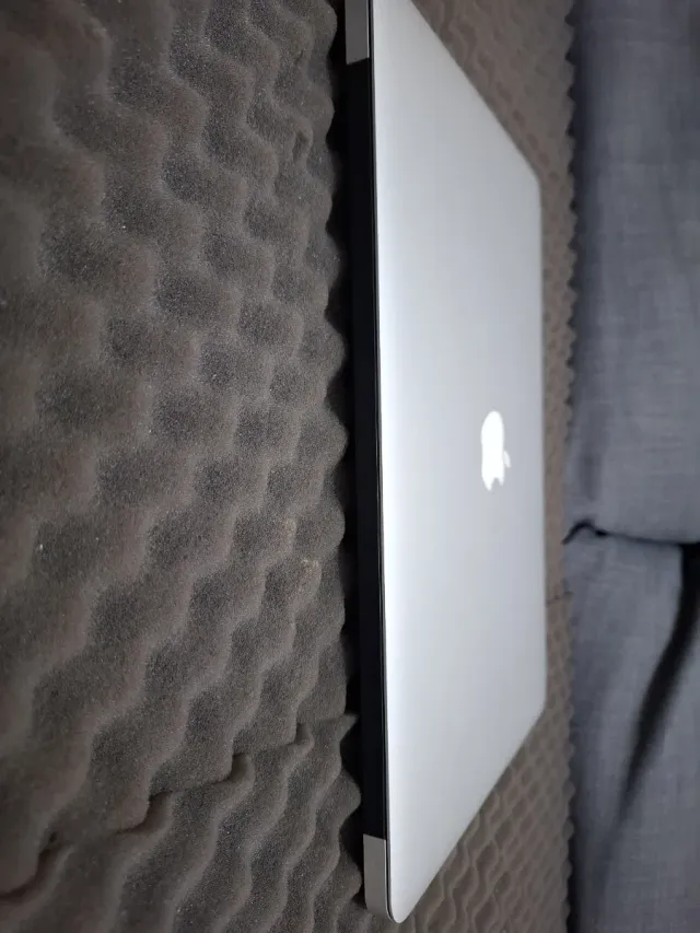 MacBook Air A1466 Plata