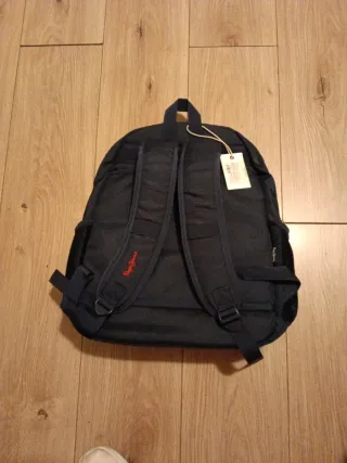 Pepe Jeans mochila Negra y Roja