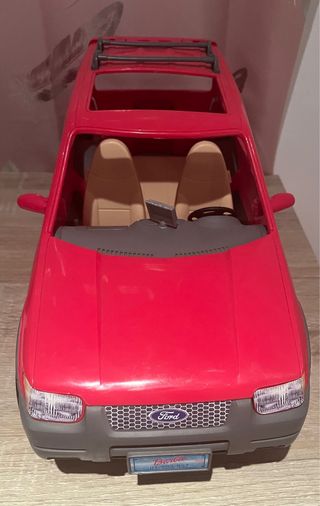 Coche Barbie Ford Rojo