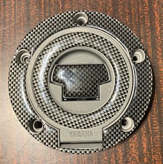 Tapa depósito original yamaha r1/r6 (defecto)