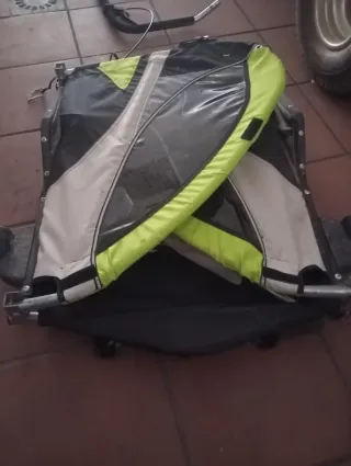 Carro remolque para bicicleta de niño