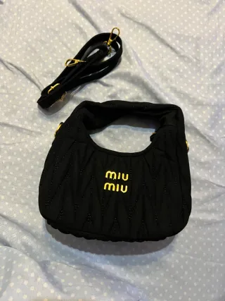 Borsa piccola Miu Miu nera