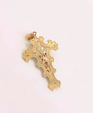 COLGANTE CRUZ CON CRISTO ORO 18K