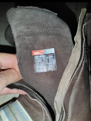 Stivali marroni con lacci