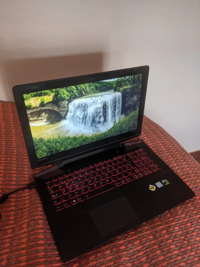 Portátil Gaming Lenovo 16 gb RAM