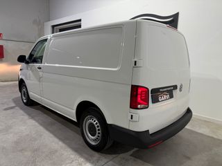 Volkswagen Transporter 2021