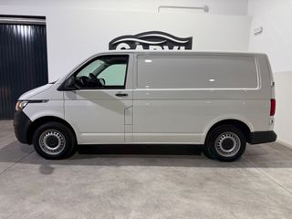Volkswagen Transporter 2021