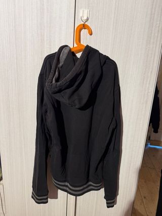 Felpa uomo Carlsberg nera taglia L ma veste M