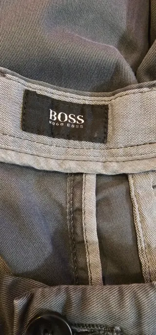 Pantalón Chino Hugo Boss Gris