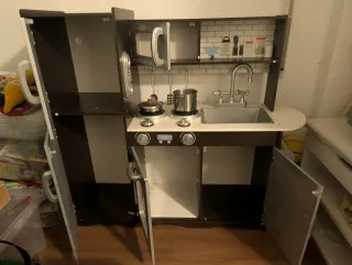 Cocina de madera para niños