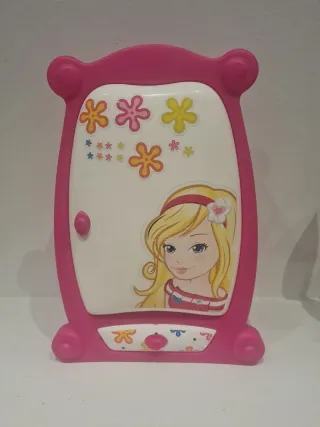 Armario Nancy Rosa Flores Muñeca