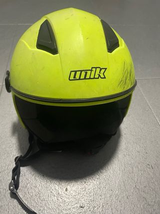 Casco de moto amarillo UNIK