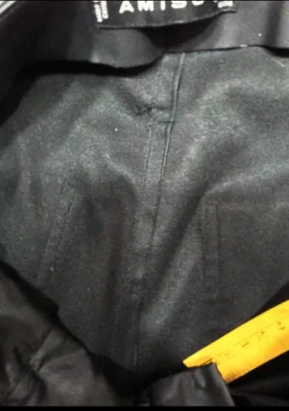 Pantaloni simil pelle neri con cintura