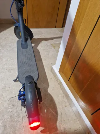 Patinete Eléctrico Xiaomi Mi Scooter 3