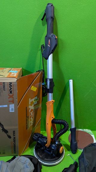 Lijadora Jirafa MAXXT R7202-F 820W