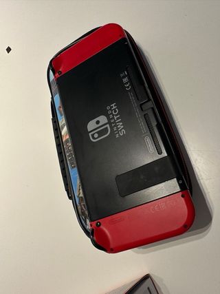 Nintendo Switch V1 Roja + 128GB microSD + FIFA18