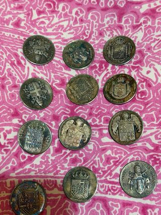 12 monedas antiguas de plata