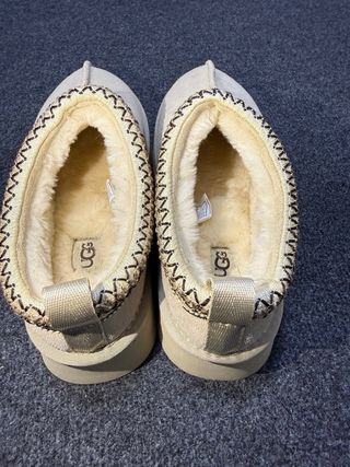 UGG Beige Pantuflas Lana