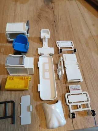 Playmobil Clínica y Mobiliario