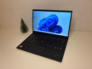 Lenovo Thinkpad X1 Carbon i7