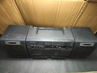 Radio Cassette Sony CFS-W370L