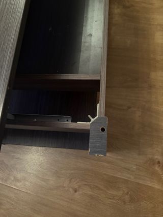 Mesa de centro elevable con rozones