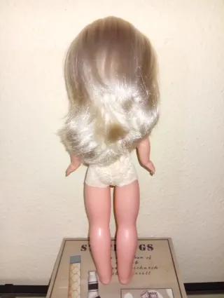 Muñeca Nancy Rubia Vestido Verde