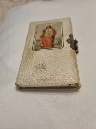 Lote religioso antiguo