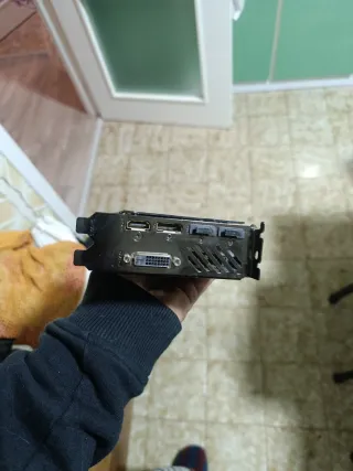 Tarjeta Gráfica Gigabyte GTX 1070 8GB