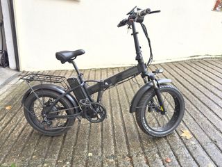 Bicicleta Eléctrica Plegable Negra