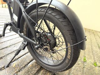 Bicicleta Eléctrica Plegable Negra