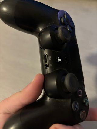Controller PS4 (PlayStation 4) da riparare