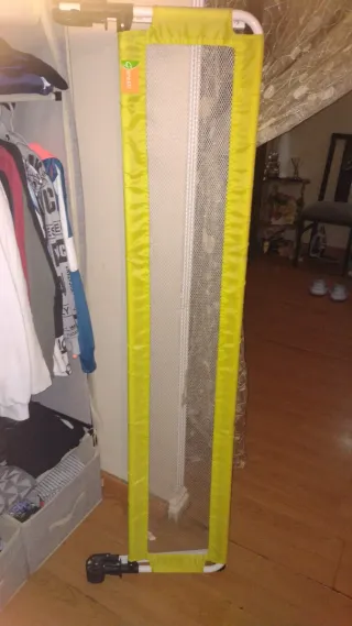 Barrera de seguridad infantil para cama