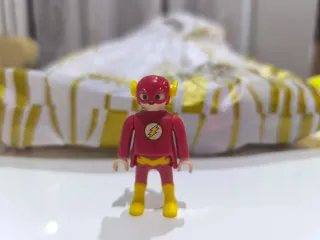 Figuras Joker, Batgirl y Flash