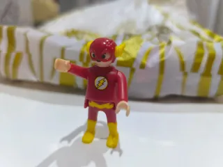 Figuras Joker, Batgirl y Flash