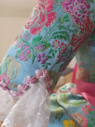 Perfecto traje completo, manoletinas forradas n°31