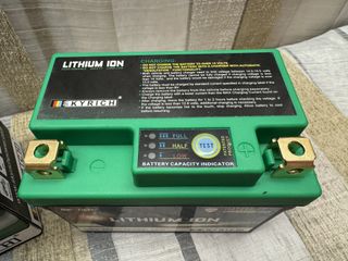 Batería Litio Skyrich HJTZ5S-FP 12V 24Wh 150A