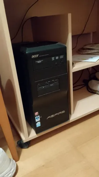 Ordenador de sobremesa Acer Aspire