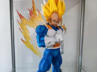 Dragon Ball Z Vegeta Super Saiyan Figure