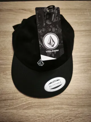 Gorra Volcom Negra Ajustable