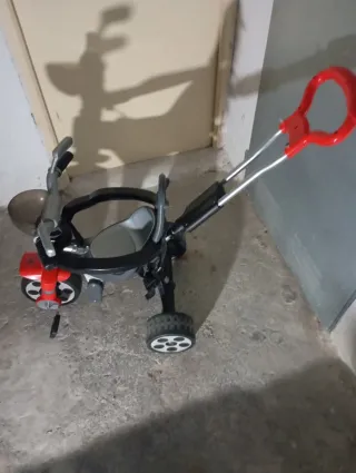Triciclo infantil evolutivo 30 Euros
