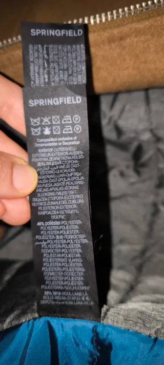 Chaquetón de paño color camel con interior térmico