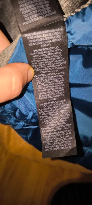 Chaquetón de paño color camel con interior térmico