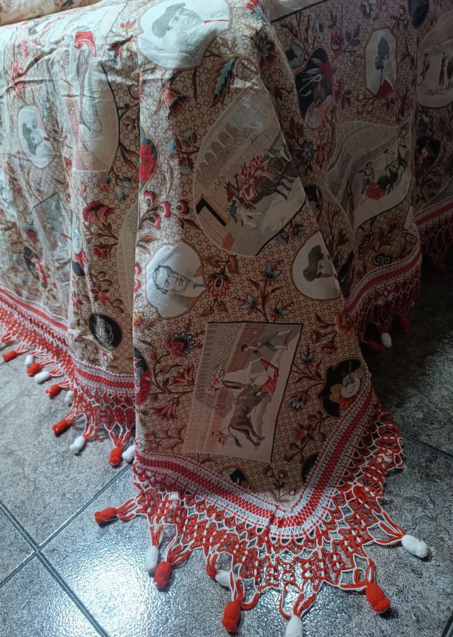 Colcha antigua Tauromaquia