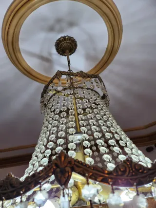 Lámpara colgante de cristal dorada