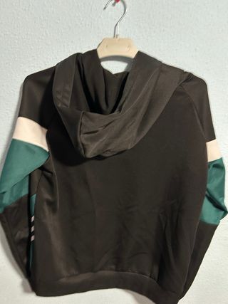 Chaqueta Adidas Negra y Verde