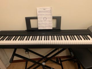 Piano Digital Yamaha P-45 Portátil